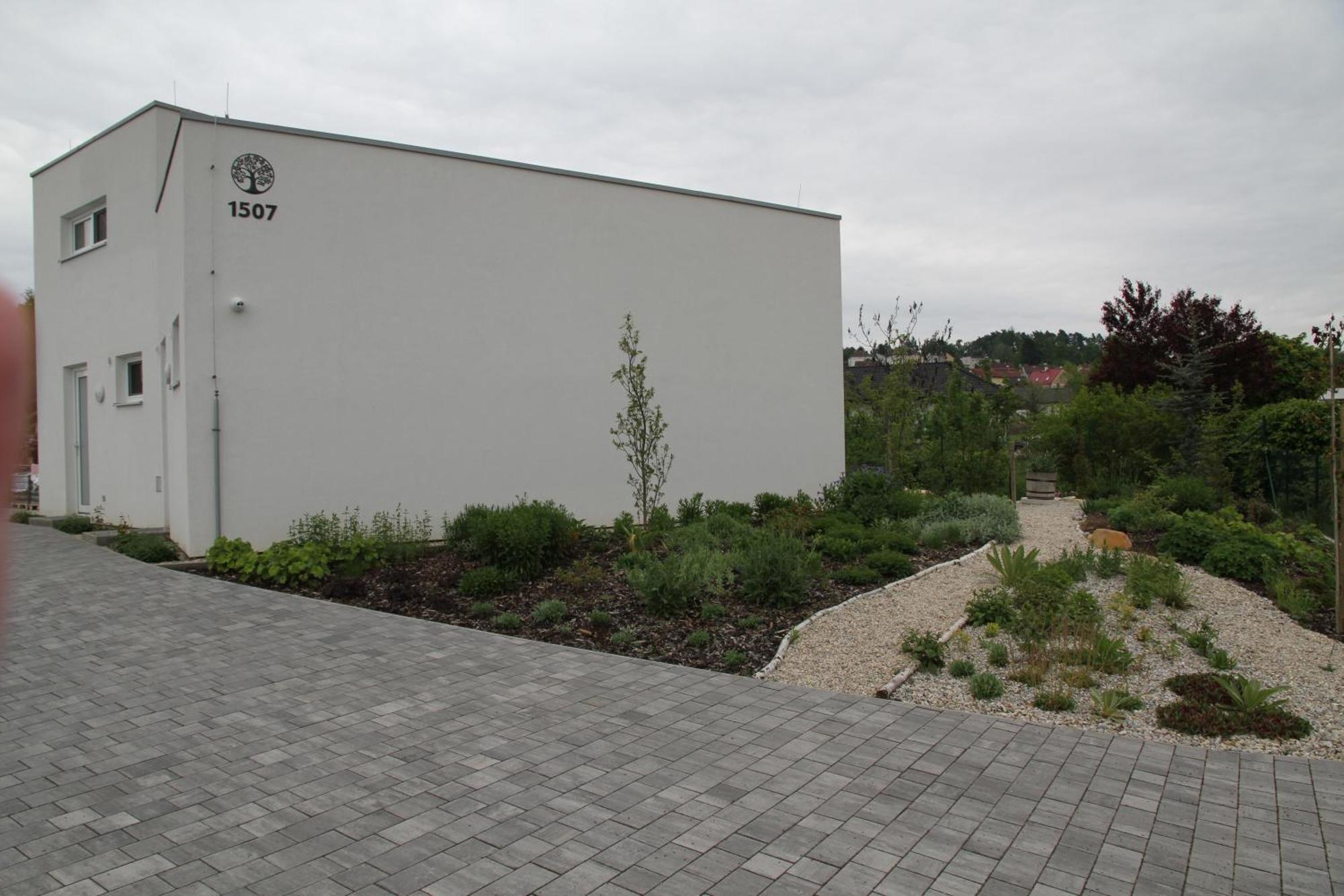Apartmany Hluboka Nad Vltavou S Vyhledem Na Zamek מראה חיצוני תמונה